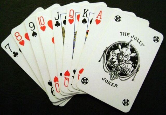 Khám phá ý nghĩa của quân bài joker trong trò chơi đánh bài Khám phá ý nghĩa của quân bài joker trong trò chơi đánh bài