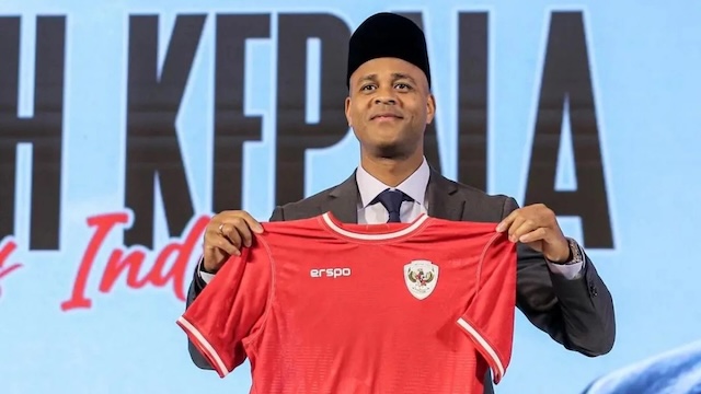 Chiến thuật và triết lý huấn luyện của tân HLV Indonesia – Patrick Kluivert