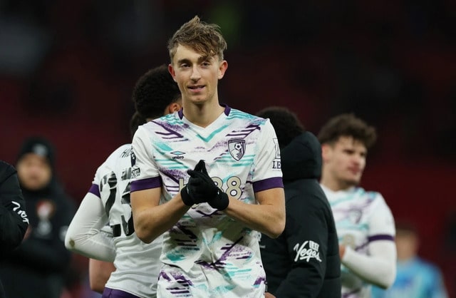Dean Huijgen (Bournemouth) 