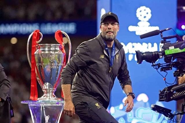 Jurgen Klopp - một huấn luyện viên xuất sắc trong làng túc cầu Jurgen Klopp - một huấn luyện viên xuất sắc trong làng túc cầu