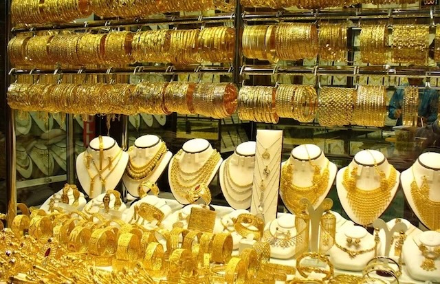 Giải mã giấc mơ thấy cướp tiệm vàng theo từng tình huống cụ thể Giải mã giấc mơ thấy cướp tiệm vàng theo từng tình huống cụ thể