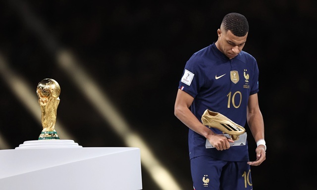 Kylian Mbappé là cầu thủ nhận giải Golden Shoe cho World Cup 2022 Kylian Mbappé là cầu thủ nhận giải Golden Shoe cho World Cup 2022