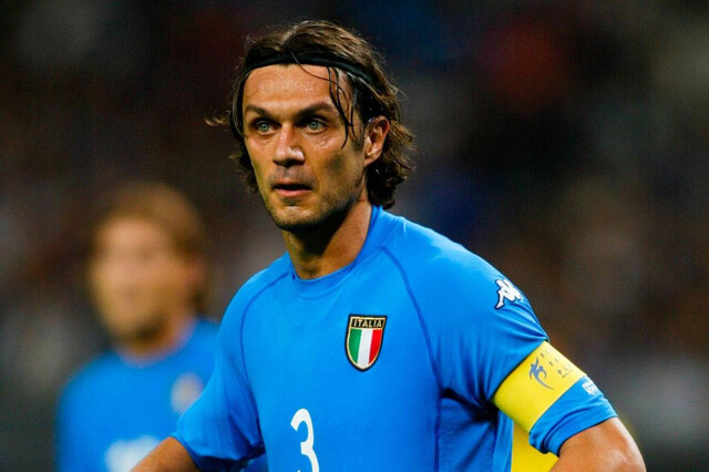 Paolo Maldini với 23 lần ra sân tại các kỳ World Cup Paolo Maldini với 23 lần ra sân tại các kỳ World Cup