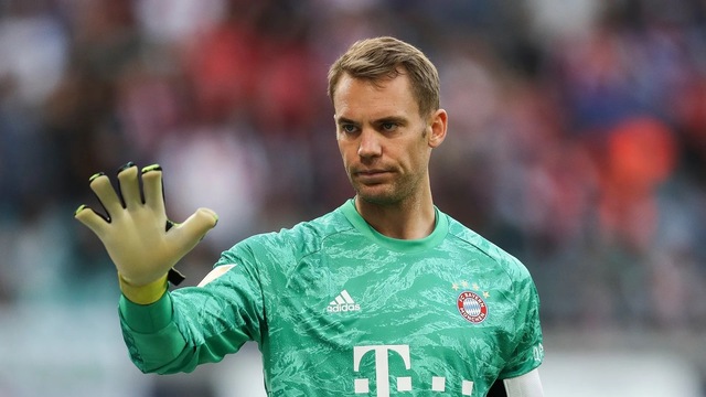 Thủ môn nhanh nhất: Manuel Neuer Thủ môn nhanh nhất: Manuel Neuer