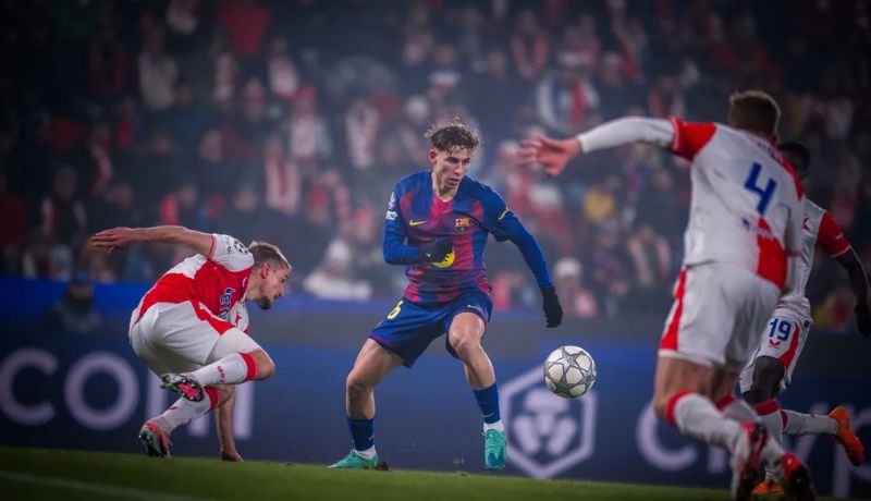 UEFA và những “luật riêng” tạo nên bản sắc châu Âu UEFA và những “luật riêng” tạo nên bản sắc châu Âu