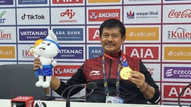 Indra Sjafri là huấn luyện viên có chiến tích rực rỡ nhất Indra Sjafri là huấn luyện viên có chiến tích rực rỡ nhất