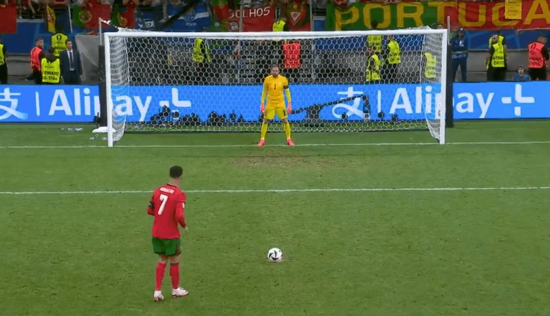 So sánh kèo tài xỉu penalty với kèo tài xỉu bàn thắng So sánh kèo tài xỉu penalty với kèo tài xỉu bàn thắng