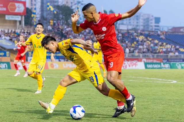 Luật bóng đá Việt Nam dành cho các sân đấu 11v11